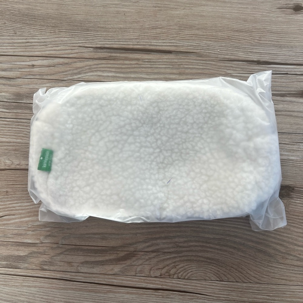 Kate Spade Faux Sherpa Cosmetic Bag Makeup Travel Pouch Wristlet Purse NWT!